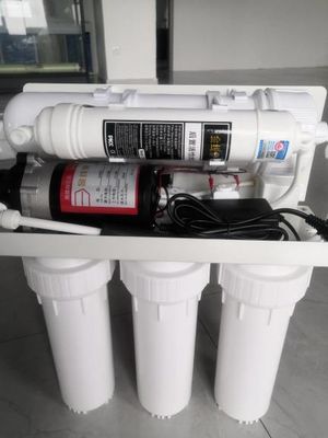 White 5 Stage RO Membrane Water Purifier and 3.2g Tank for Household Water Filtration